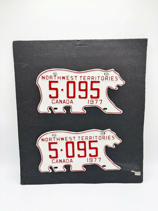 Pair of Vintage Unused 1977 Northwest Territories Polar Bear License Plates (Matched)