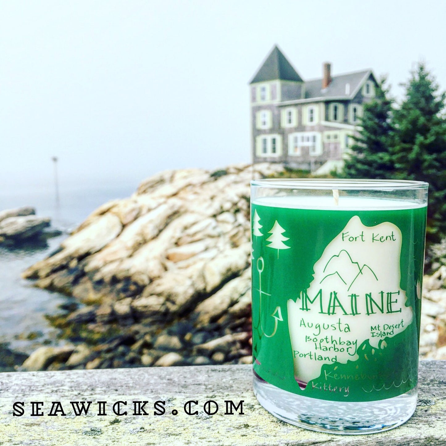 Maine TRAVELERS Candle